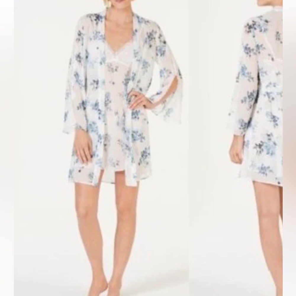 I.N.C. Printed Lace-Trim Chiffon Wrap Robe White Floral